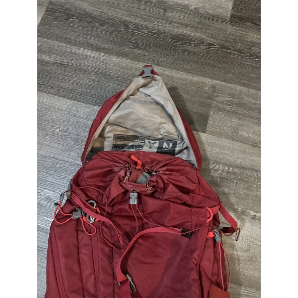 Deuter Act Trail 30 Backpack Red Grey Hiking Bag with Rain Cover Lumbar Padded